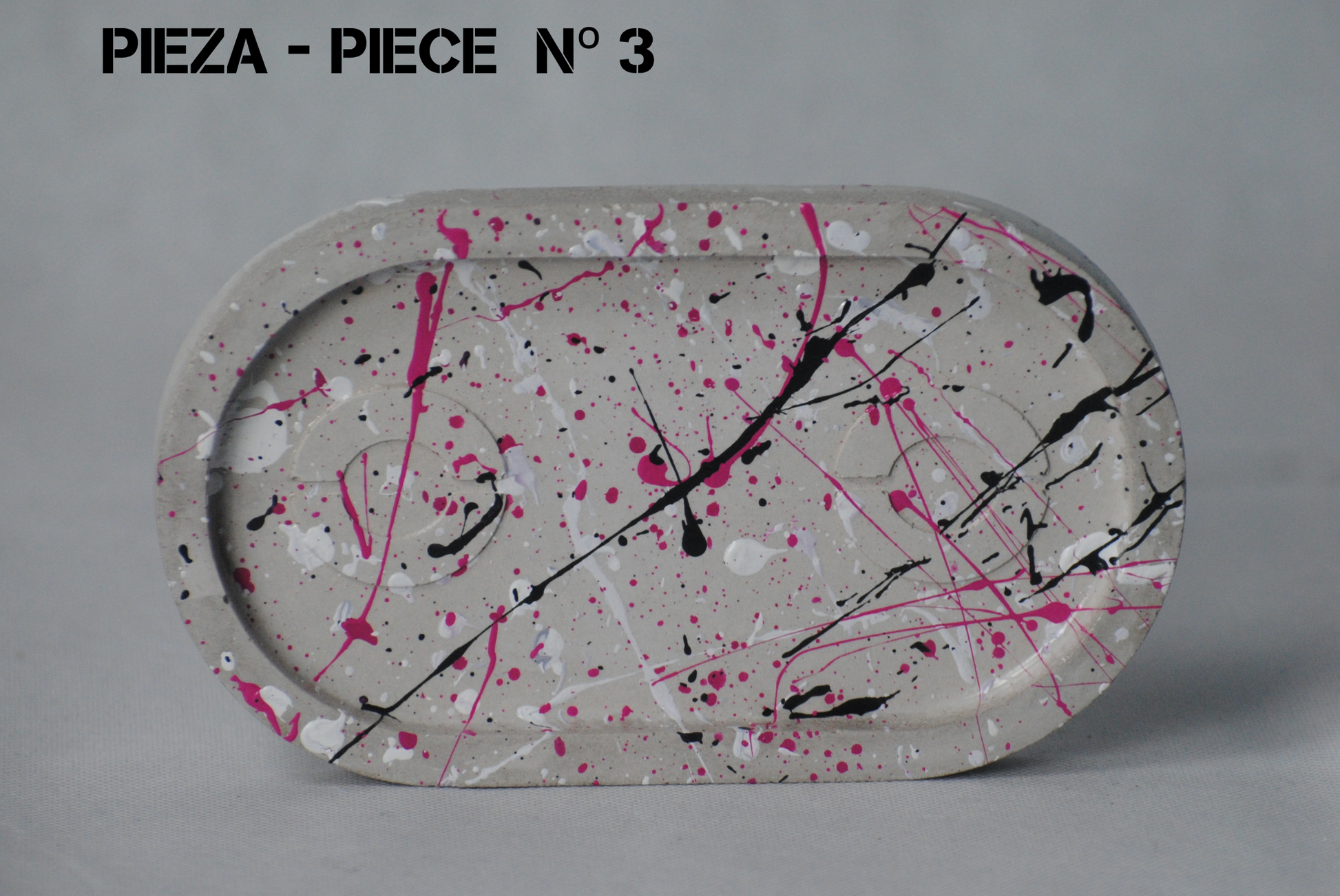 arisco® tienda de Productos de Decoración hechos en cemento. Plato Largo de Cemento. Colección Splash. Marca arisco® Splash Pink Pieza 3