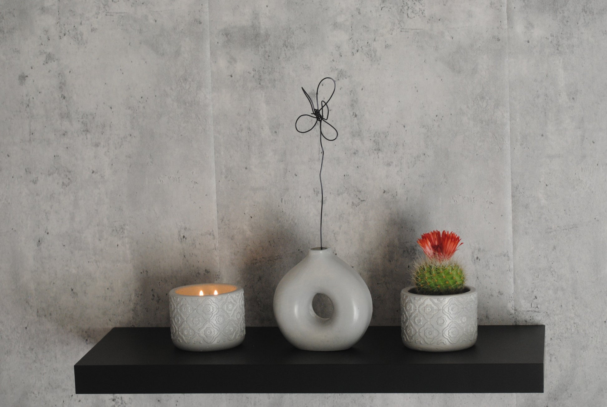 arisco® tienda de Productos de Decoración hechos en cemento. Conjunto de dos Piezas Redondas decoración hechas en Cemento. Cubre Macetas, Recipientes para Velas.