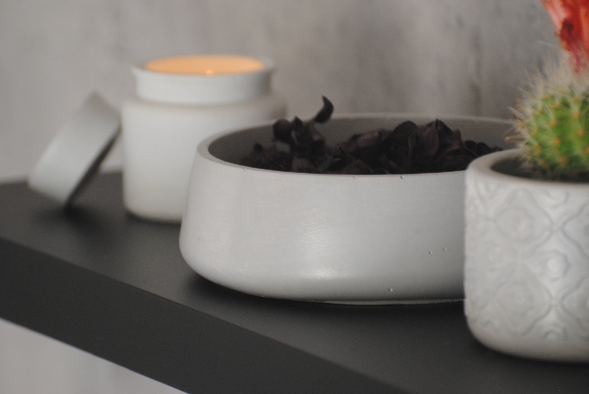 arisco® tienda de Productos de Decoración hechos en cemento. Pieza decoración Ovalada hecha en Cemento. Centro de mesa, Recipiente para Vela. Originals Piedra