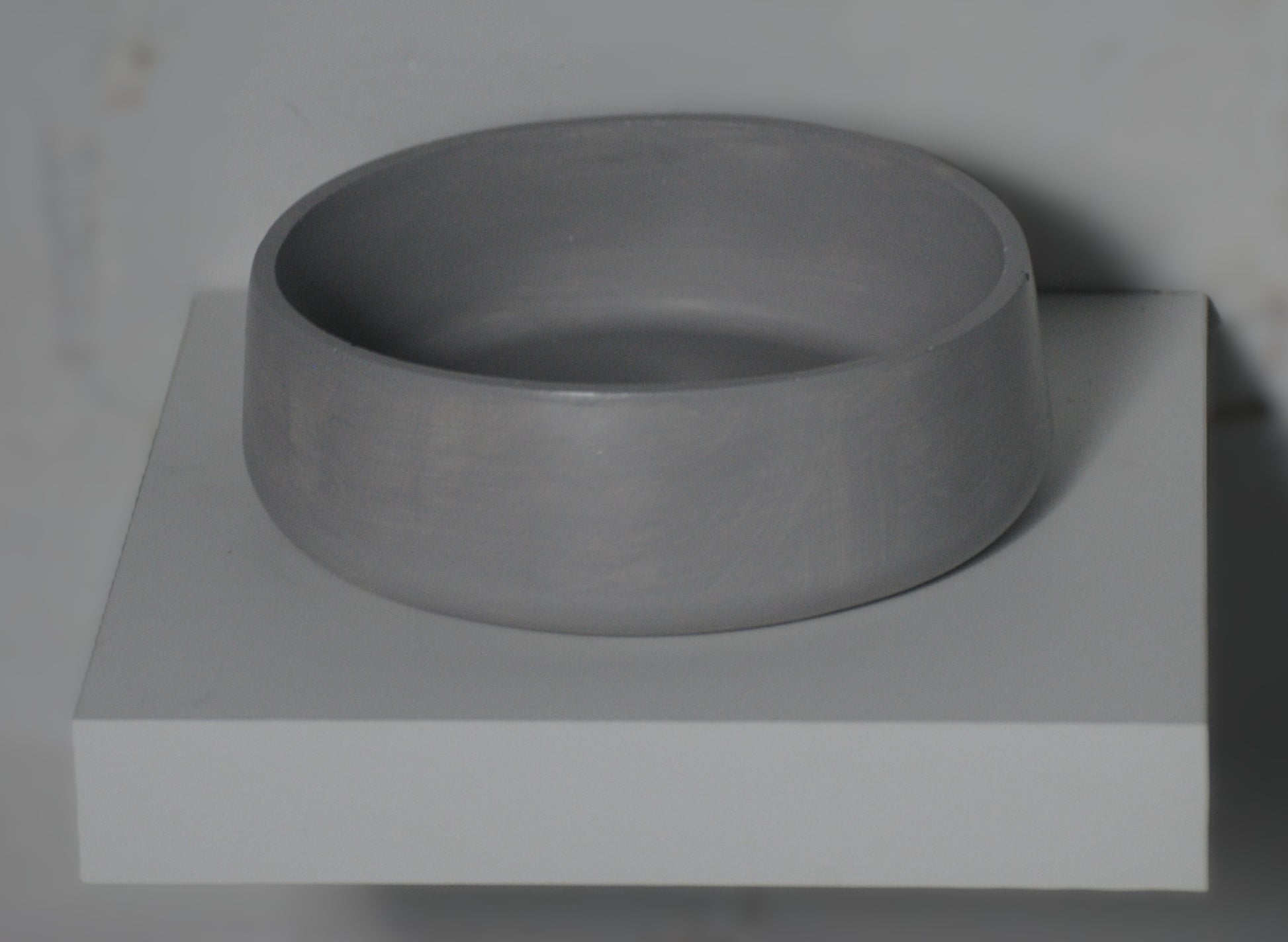 arisco® tienda de Productos de Decoración hechos en cemento. Pieza decoración Ovalada hecha en Cemento. Centro de mesa, Recipiente para Vela.