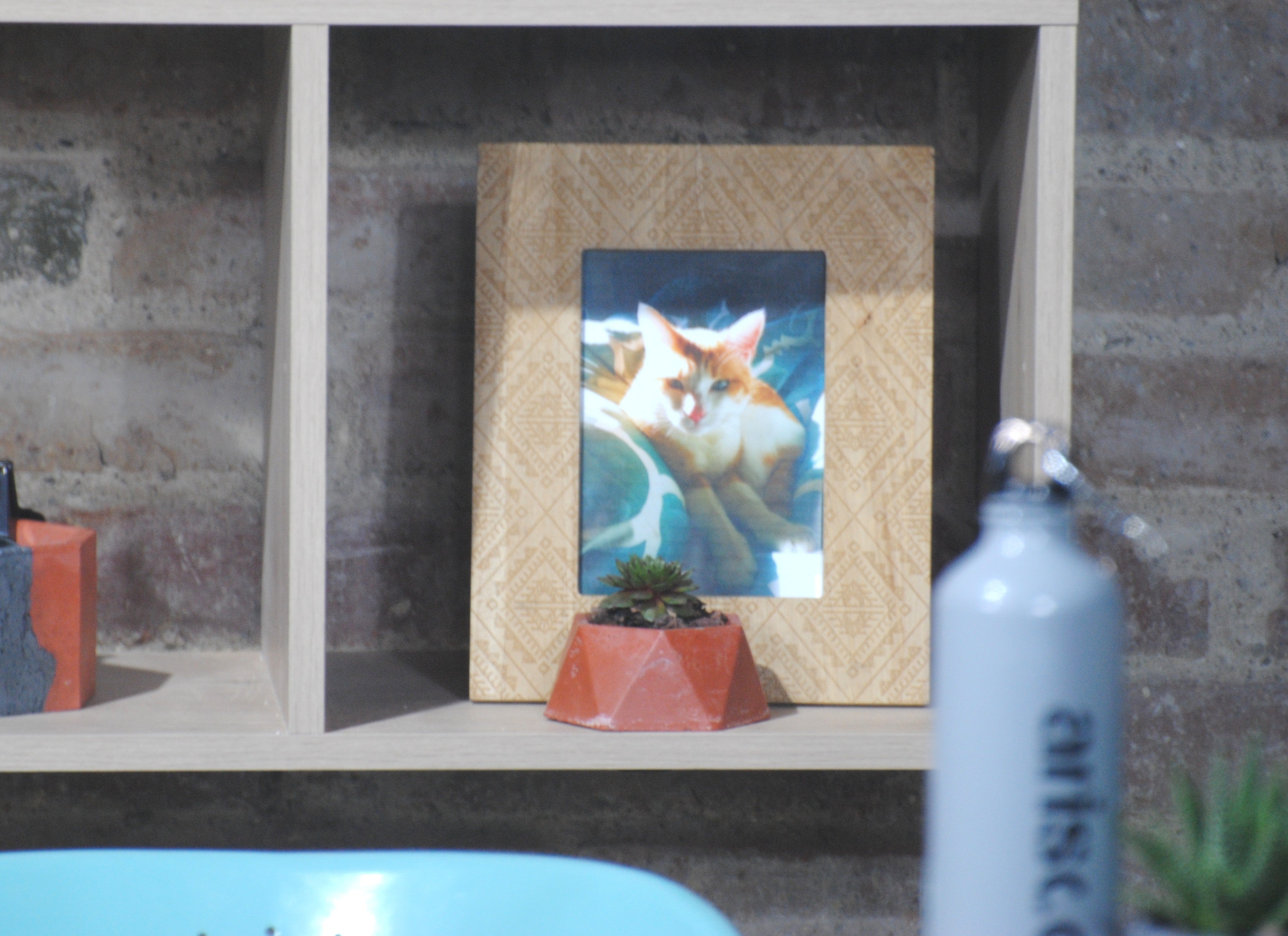 arisco® tienda de Productos de Decoración hechos en cemento. Trio de Macetas pequeñas varias formas y colores de cemento.