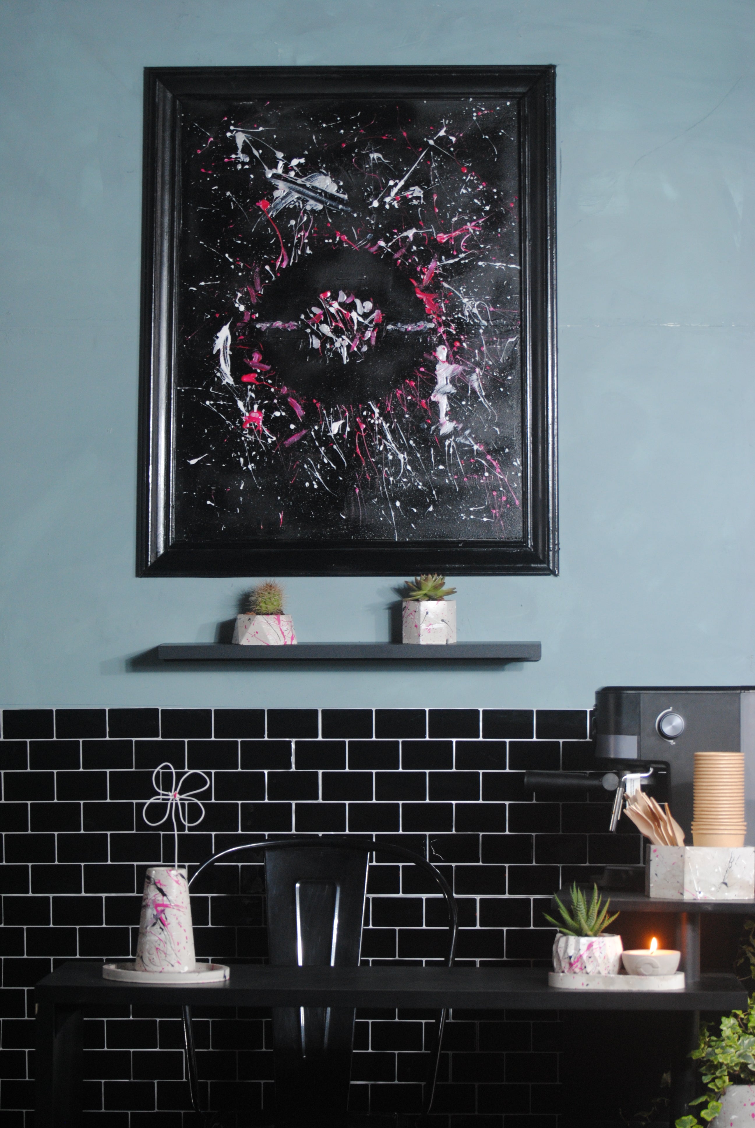 arisco® tienda de Productos de Decoración hechos en cemento. Jarrón de cemento. Colección Splash. Marca arisco®.